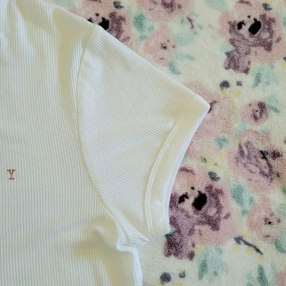 Roxy Frozen❄️ Day Ribbed Tee👕 - NWT - Picture 5 of 13